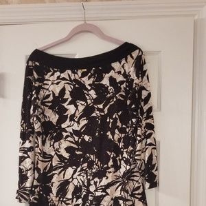 St John black and white top